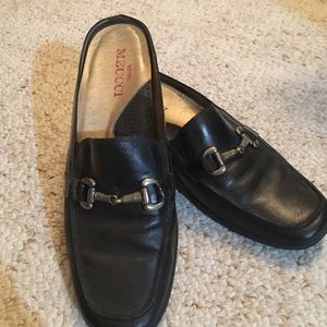 Like new Sesto Meucci slides size 9M